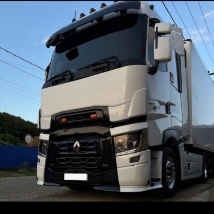 Юбка бампера (губа) RENAULT T