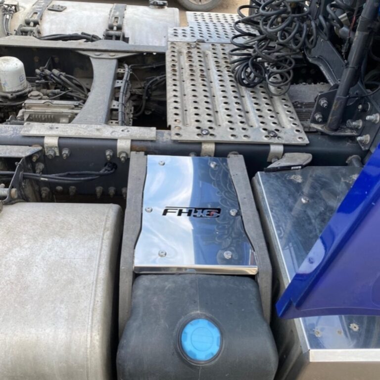 Крышка бачка ADBLUE INOX VOLVO FH4