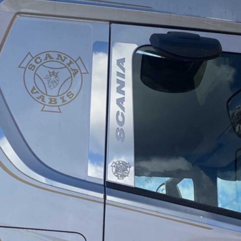 Накладки (короткие) на стойки для SCANIA 6-series