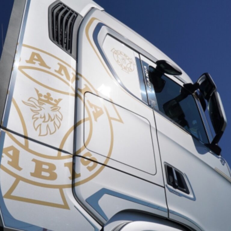 Накладки на спойлер кабины SCANIA 6-series